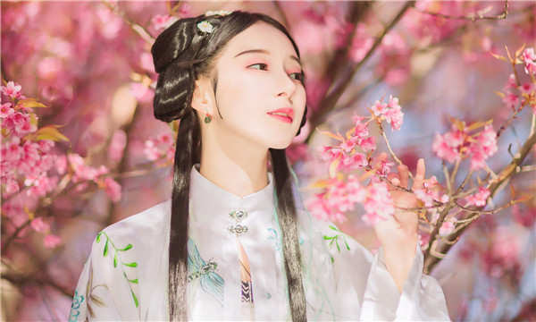 凉山供卵试管婴儿：助您实现家庭梦想的科学方案